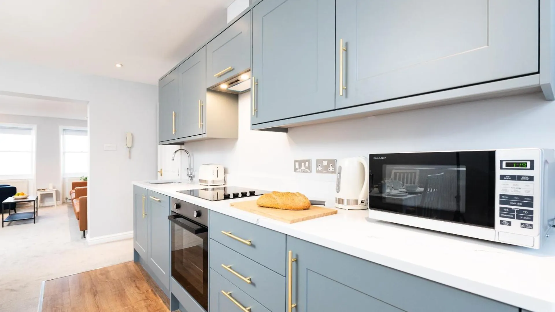 Waimea Apartments - Sea Views South Bay Scarborough Free Parking