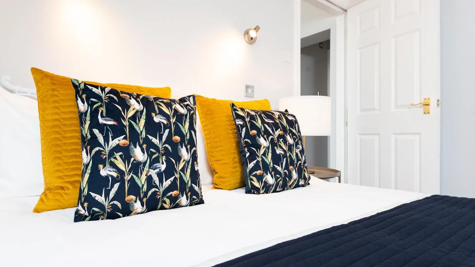 Waimea Apartments - Sea Views South Bay Scarborough Free Parking
