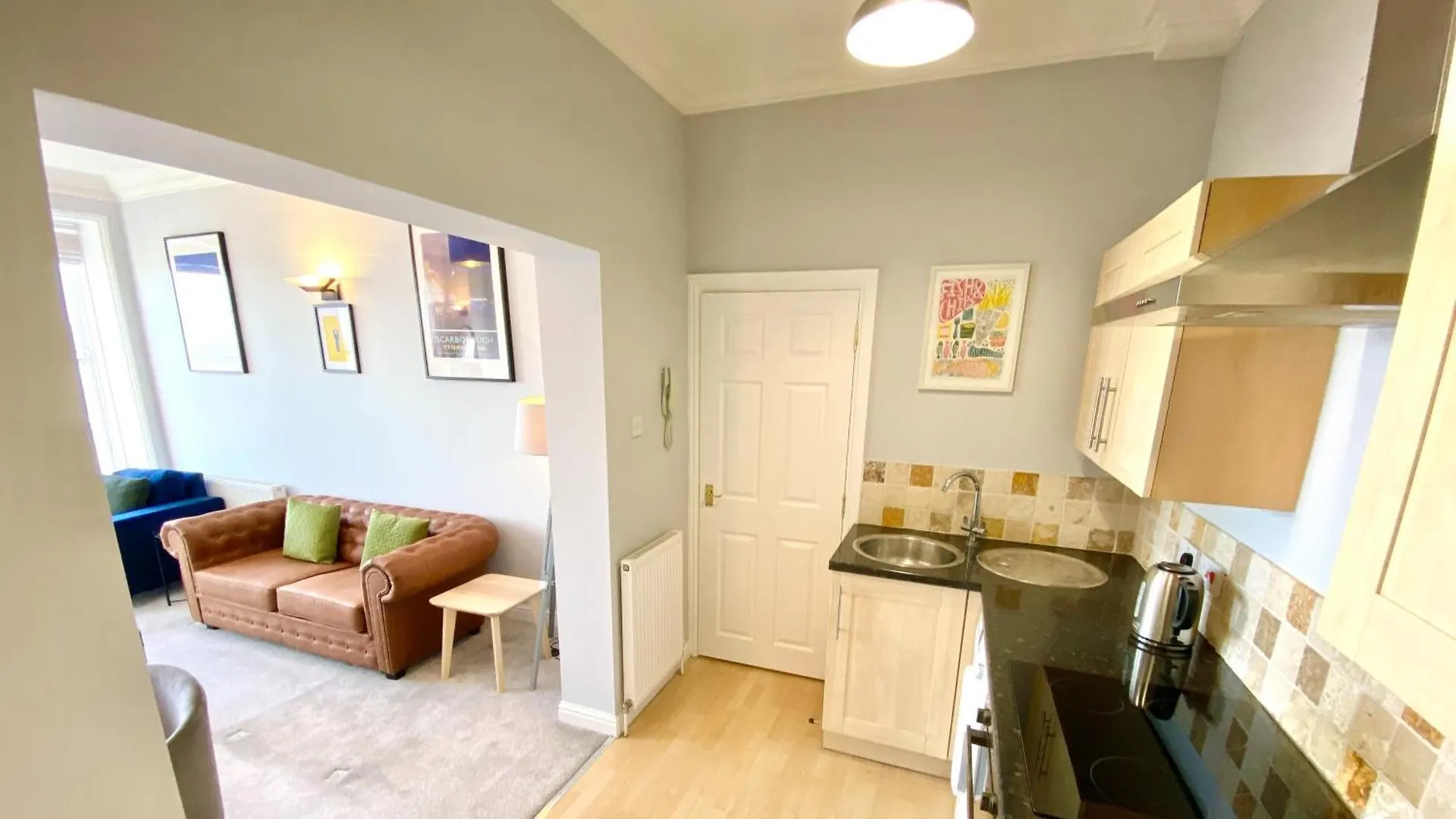Waimea Apartments - Sea Views South Bay Scarborough Free Parking