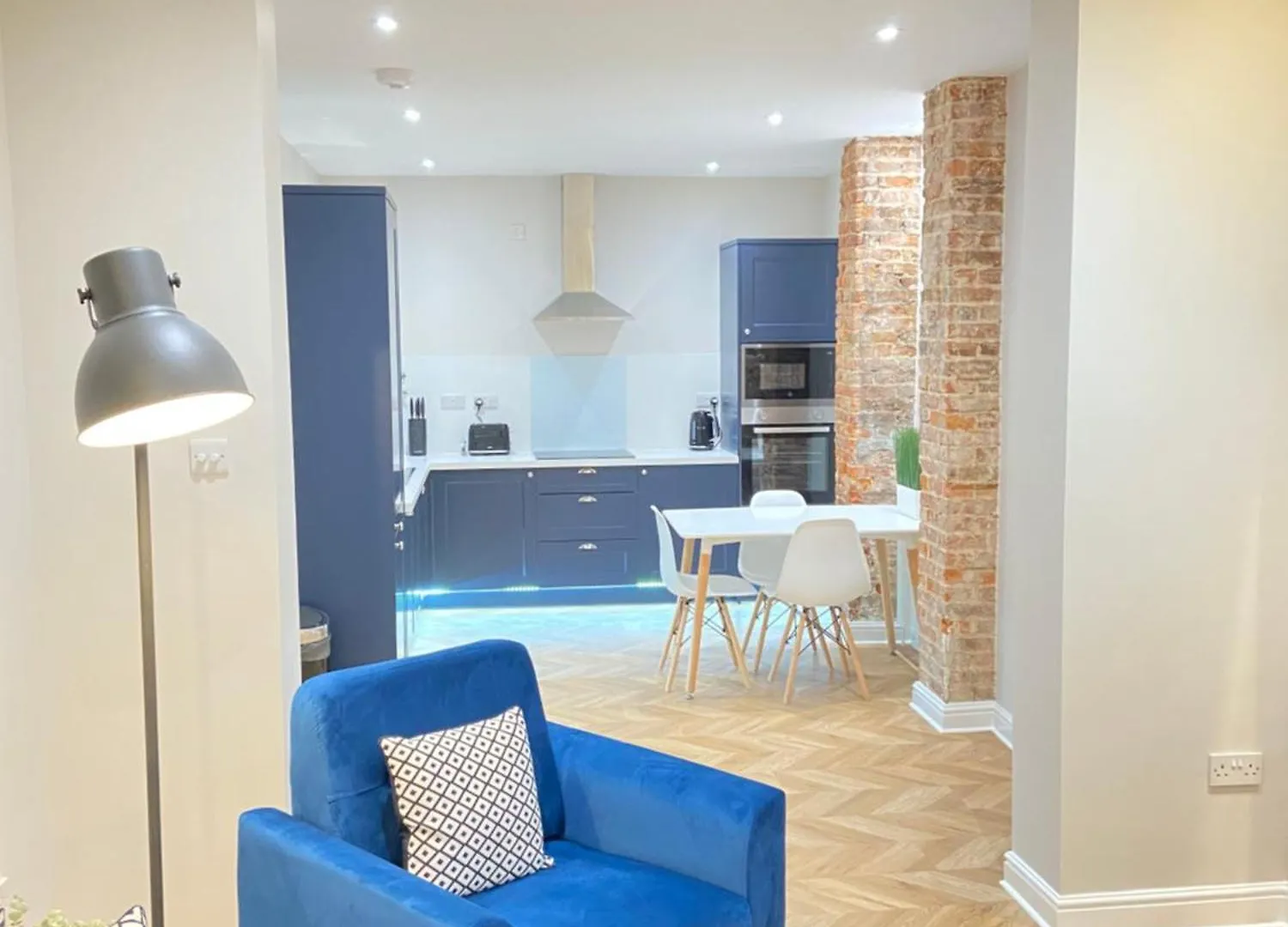 Waimea Apartments - Sea Views South Bay Scarborough Free Parking