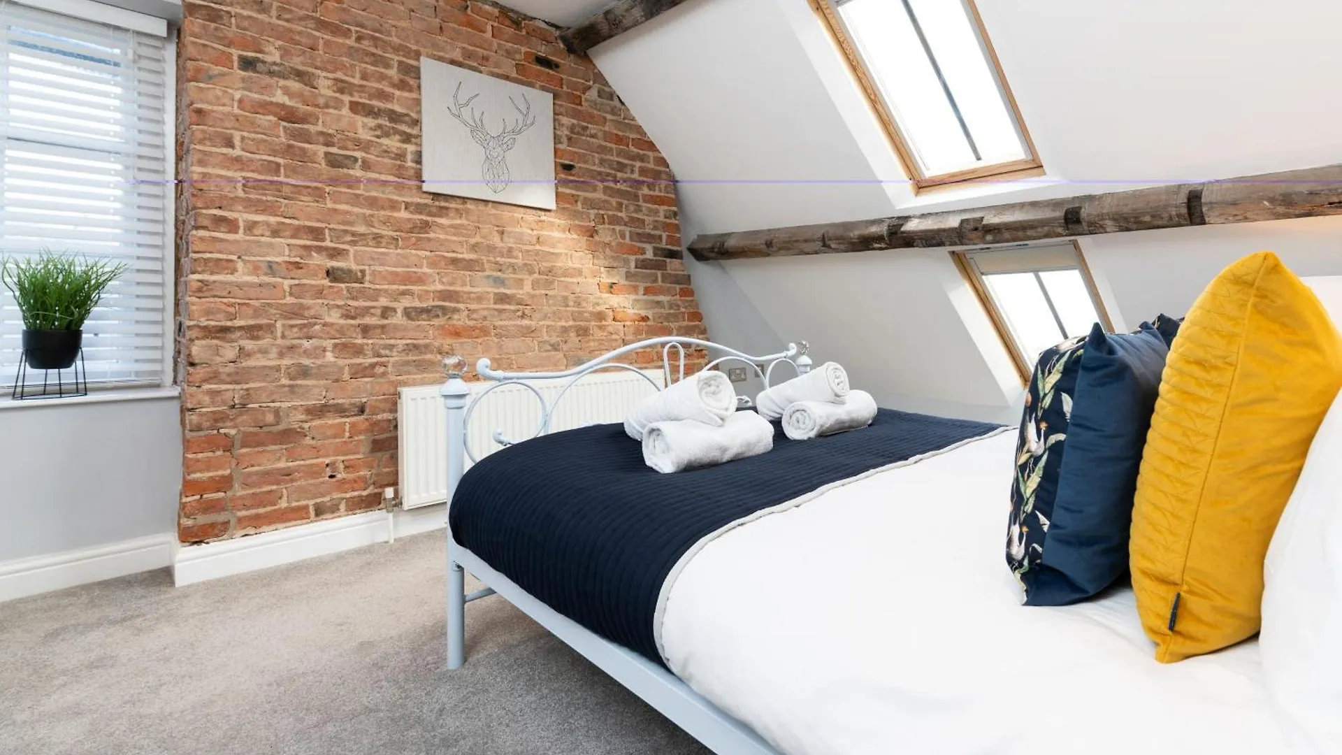 Waimea Apartments - Sea Views South Bay Scarborough Free Parking